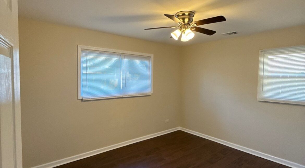 9-Sep 29 2025 09_49am-8bHC